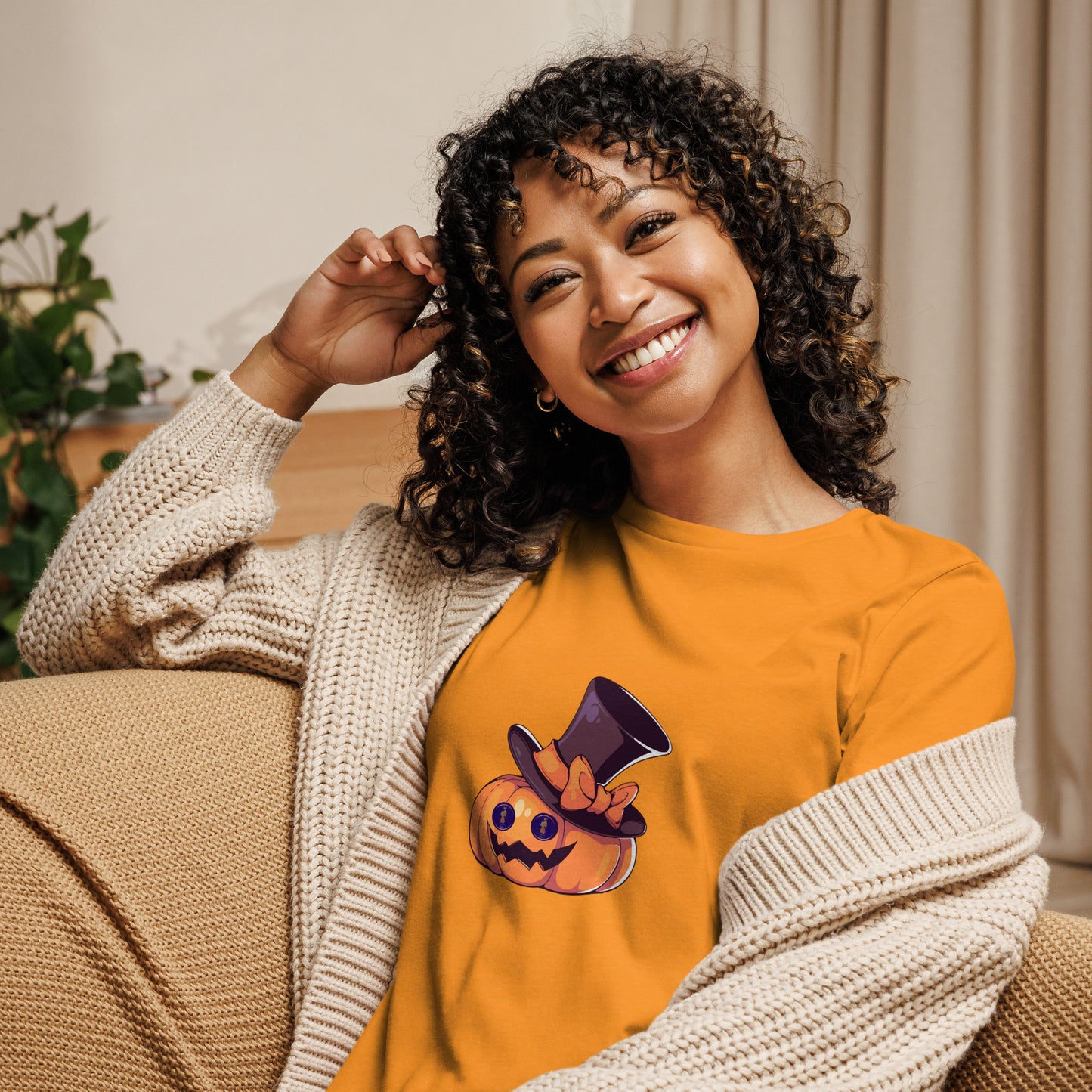 Woman T-Shirt PUMPKIN HAT